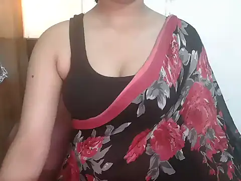Snapshot of urvashi_rai chatting on 07/11/26, 09:38 urvashi rai online show from 07/11/26, 09:38