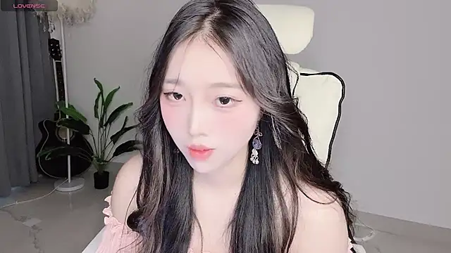 Yukiy8877 online show from 03/24/26, 09:25