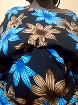 Coco2vee online show from 03/23/26, 05:00