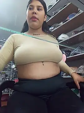venuslaferte  online show from 05/21/26, 07:32