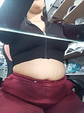 venuslaferte  online show from 05/27/26, 07:44