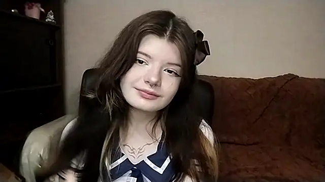 Snapshot of Eva_Ange chatting on 05/03/26, 06:03 Eva Ange online show from 05/03/26, 06:03