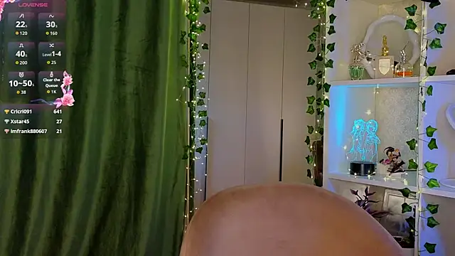dark honey  online show from 05/29/26, 03:32
