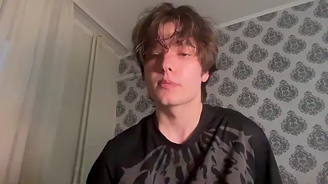 Snapshot of tomasdickpick chatting on 03/22/26, 04:32 tomasdickpick online show from 03/22/26, 04:32