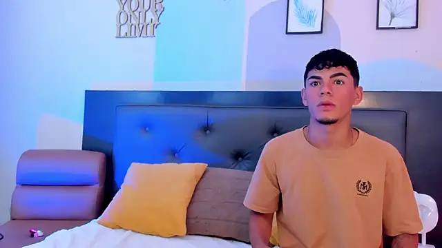 Duolust2 online show from 03/25/26, 11:49