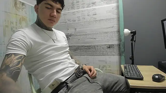 Gury tattoo online show from 05/06/26, 07:41