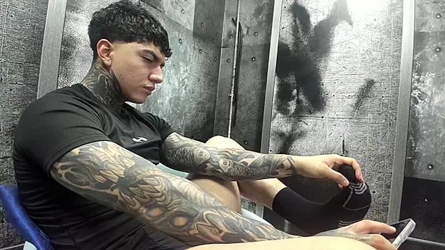 Gury tattoo online show from 06/05/26, 08:47
