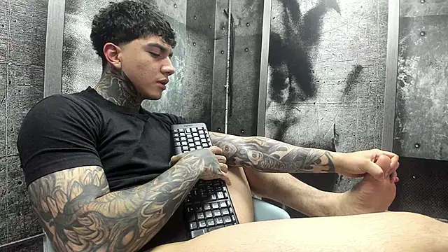 Gury tattoo online show from 06/11/26, 07:34