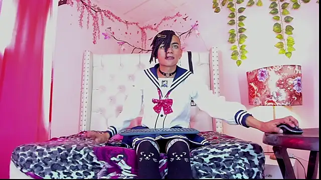 Snapshot of romeo_laurient chatting on 03/20/26, 08:46 romeo laurient online show from 03/20/26, 08:46