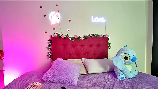 Ellie Cute7 online show from 06/02/26, 07:38