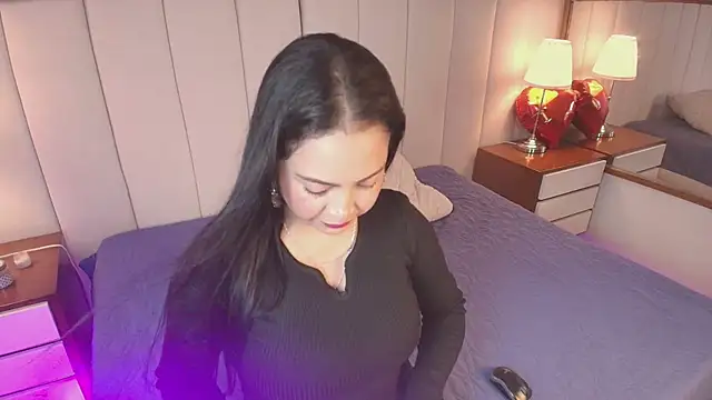 AlanaWesst online show from 04/24/26, 08:55