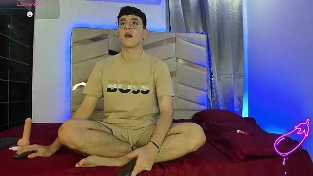 Tom Parker  online show from 03/23/26, 08:24