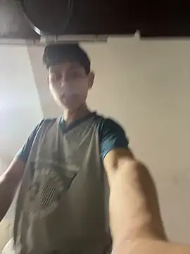 juanma759 online show from 04/19/26, 02:11
