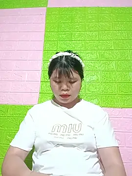 Dumi 009 online show from 05/17/26, 03:52
