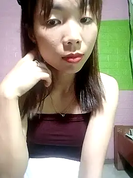 Snapshot of AmyLinee01 chatting on 03/29/26, 06:19 AmyLinee01 online show from 03/29/26, 06:19