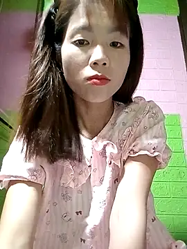 Snapshot of AmyLinee01 chatting on 04/28/26, 10:53 AmyLinee01 online show from 04/28/26, 10:53