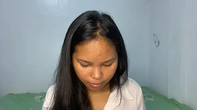 CorrinaThach online show from 04/24/26, 03:03