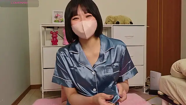 HONO  0 0   online show from 04/23/26, 02:30