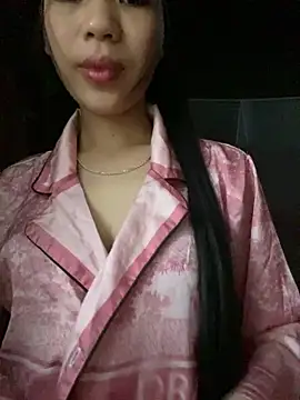 Snapshot of Saka-saka chatting on 05/09/26, 11:43 Saka-saka online show from 05/09/26, 11:43