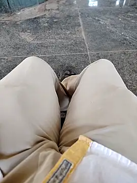 roselover2222 online show from 04/01/26, 07:31