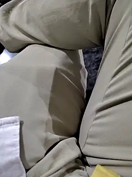 roselover2222 online show from 04/07/26, 07:58