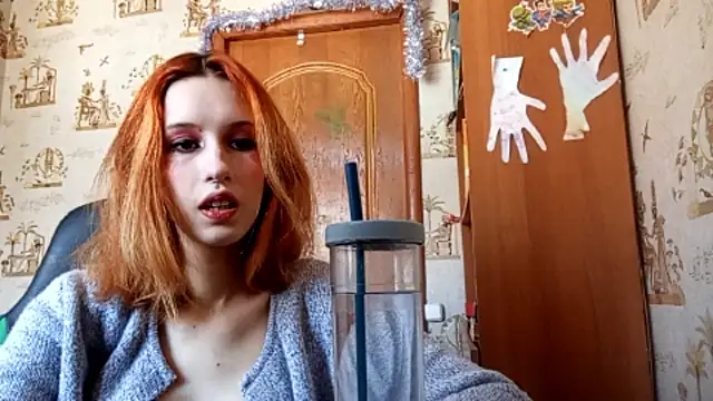 SirenFrost online show from 04/07/26, 10:05