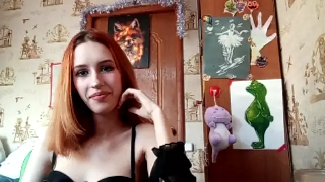 SirenFrost online show from 04/17/26, 02:53