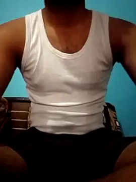 Snapshot of Gzb_Playboy chatting on 03/22/26, 05:22 Gzb Playboy online show from 03/22/26, 05:22