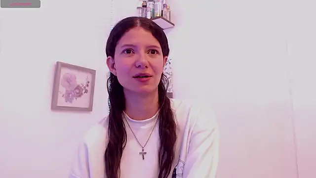 sofy bonnet1 online show from 04/09/26, 01:16