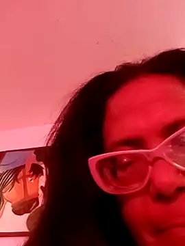 sexymomsn online show from 03/29/26, 01:11