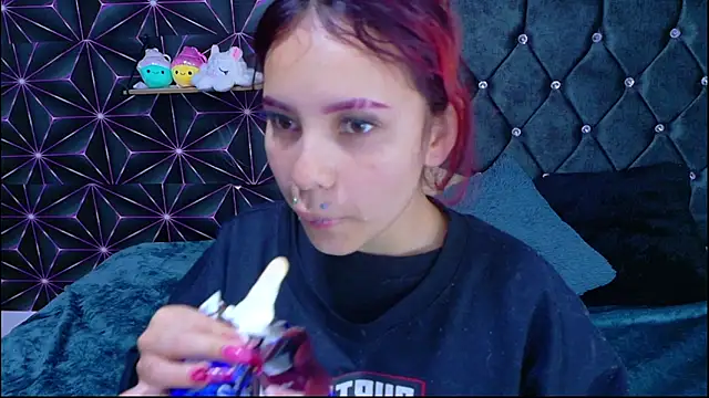 Megam white online show from 04/17/26, 01:47