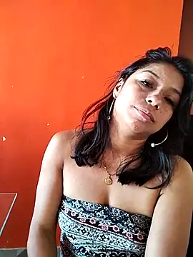 Snapshot of AngelicaStorms chatting on 06/11/26, 02:59 AngelicaStorms online show from 06/11/26, 02:59