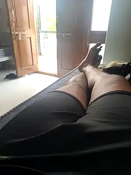 Snapshot of Macha04 chatting on 05/30/26, 12:35 Macha04 online show from 05/30/26, 12:35