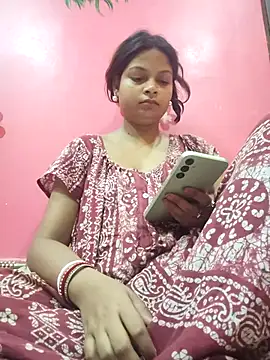 itz-priya online show from 05/17/26, 09:44