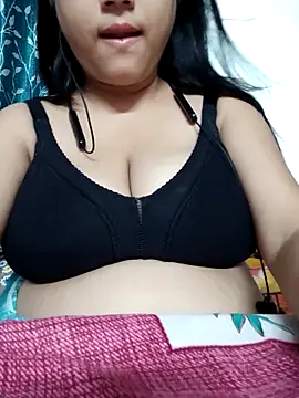 Snapshot of strip_mayuri chatting on 04/14/26, 07:42 strip mayuri online show from 04/14/26, 07:42