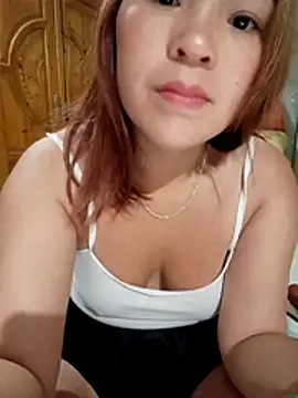Snapshot of sena_baby chatting on 03/27/26, 10:53 sena baby online show from 03/27/26, 10:53