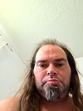 Snapshot of RickErtler chatting on 05/07/26, 10:26 RickErtler online show from 05/07/26, 10:26
