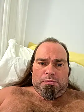 Snapshot of RickErtler chatting on 05/14/26, 07:59 RickErtler online show from 05/14/26, 07:59