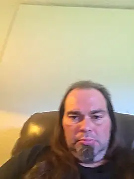 Snapshot of RickErtler chatting on 05/19/26, 11:00 RickErtler online show from 05/19/26, 11:00
