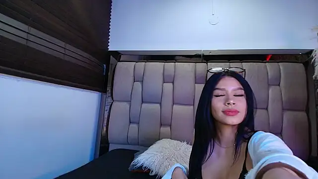 MeganEvanss   online show from 05/22/26, 11:21