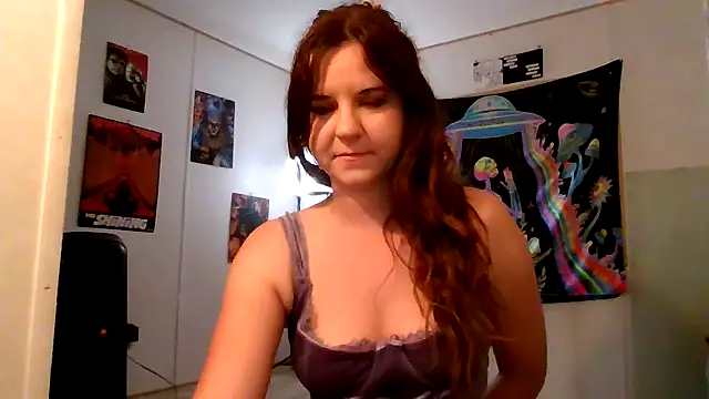 Snapshot of PennyWiseD chatting on 05/23/26, 06:18 PennyWiseD online show from 05/23/26, 06:18