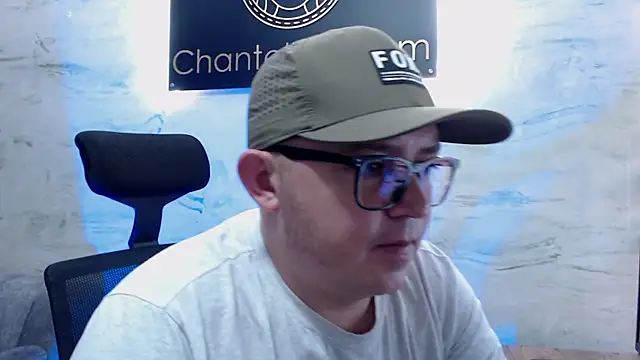 maximo daddy online show from 04/19/26, 12:48