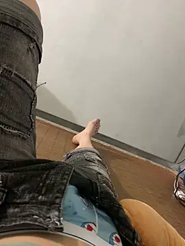 huuong1 online show from 03/29/26, 07:41