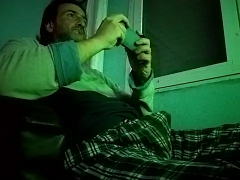 DanTrov79 online show from 04/26/26, 06:38