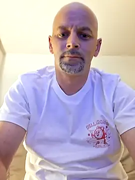 middickstroking online show from 04/13/26, 03:23