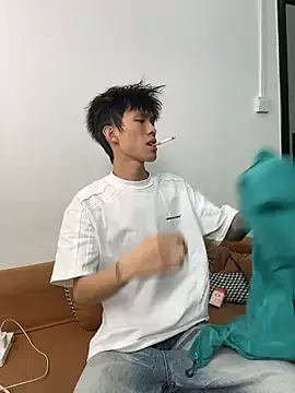 zzzzppp3 online show from 06/30/26, 09:54