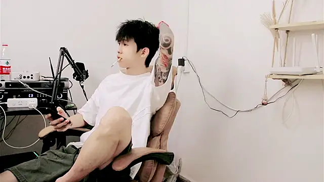 zzzzppp3 online show from 07/07/26, 05:54