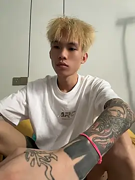 zzzzppp3 online show from 07/30/26, 07:07