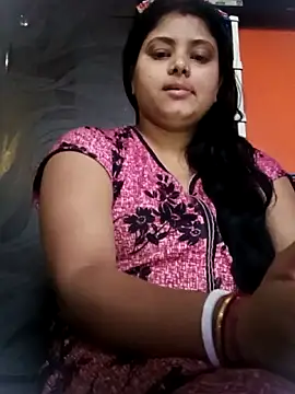 itz-soniya67 online show from 03/24/26, 12:10