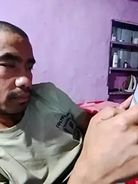 Snapshot of Dertyking chatting on 04/08/26, 03:23 Dertyking online show from 04/08/26, 03:23